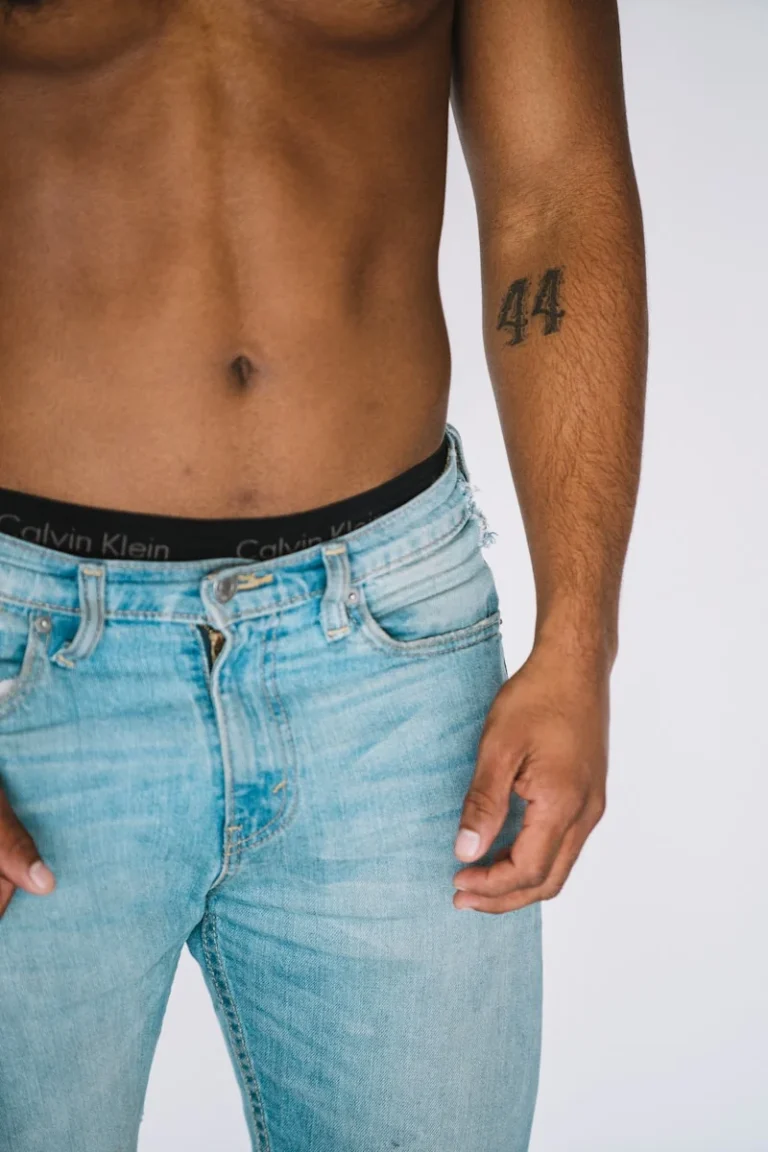 men's blue denim bottoms